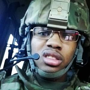 Meet your Posher, Elijah